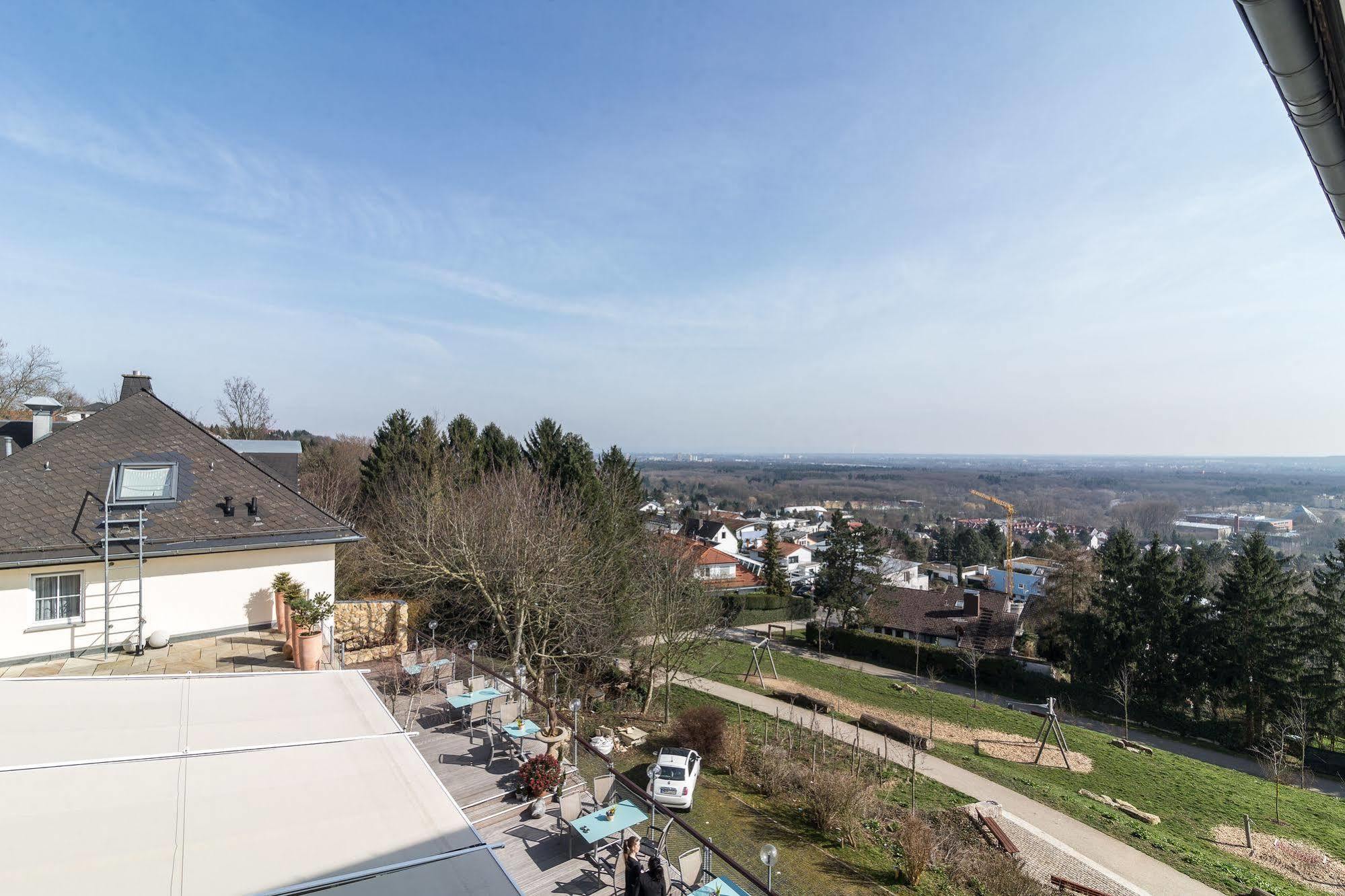 Hotel Schoene Aussicht Frankfurt am Main Kültér fotó